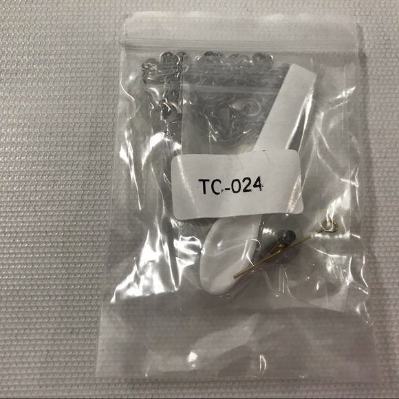 Abooxiu Cremation Jewelry for Ashes Cube Necklace - Picture 5 of 6